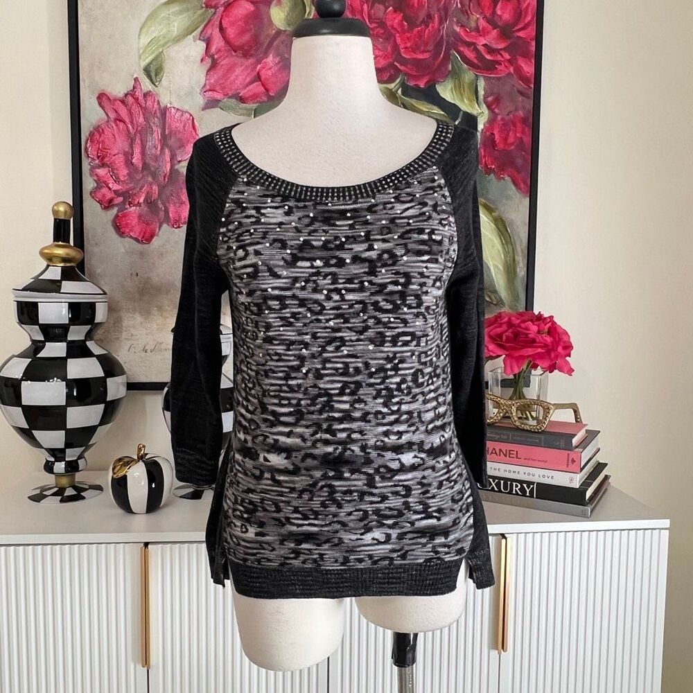 Belldini Women's Studded Animal Print 3/4 Sleeve Sweater Black Gray Medium